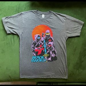 MAGIC SWORD 2022 DUNGEONS & DRAGONS GRAPHIC BAND T-SHIRT MEN'S MEDIUM